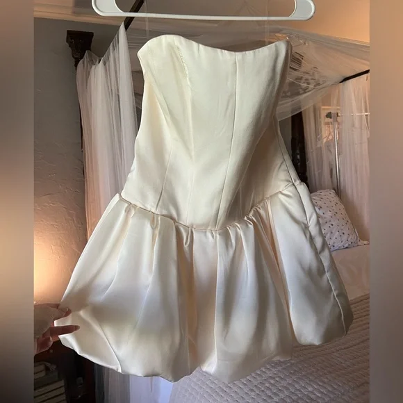 Oh Polly White Mini dress - Picture 1 of 6